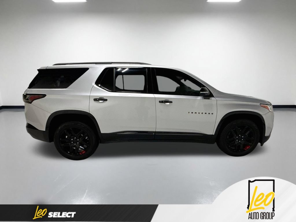 Used 2020 Chevrolet Traverse Premier w/ Redline Edition AWD/4WD image 6