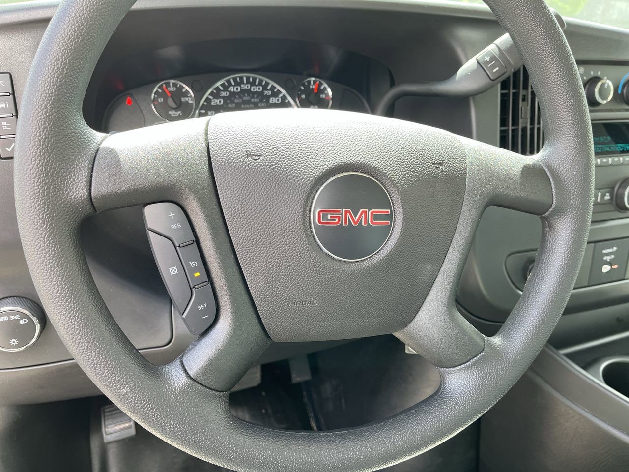 New 2026 GMC Savana 3500 Extended w/ Power Convenience Package RWD image 10