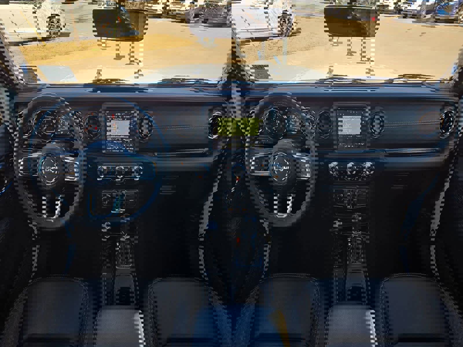 Used 2023 Jeep Gladiator Overland image 12