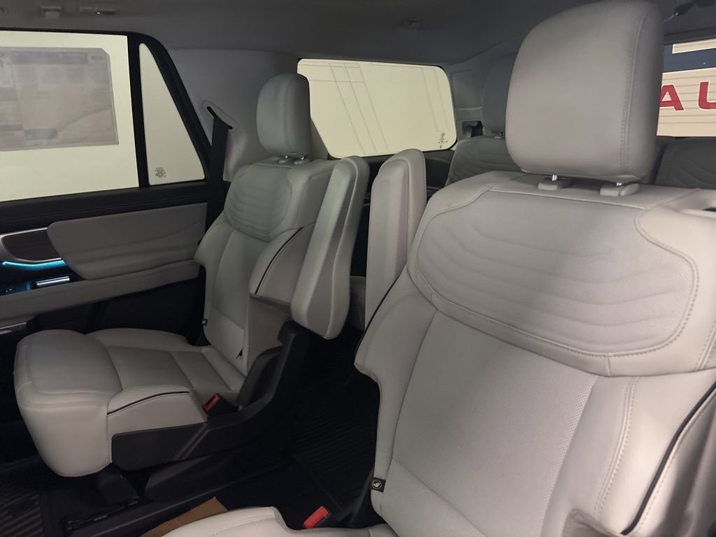 New 2026 Ford Expedition Platinum AWD/4WD image 31
