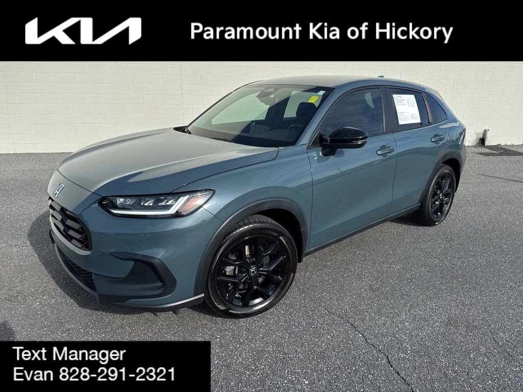 Used 2023 Honda HR-V Sport image 1