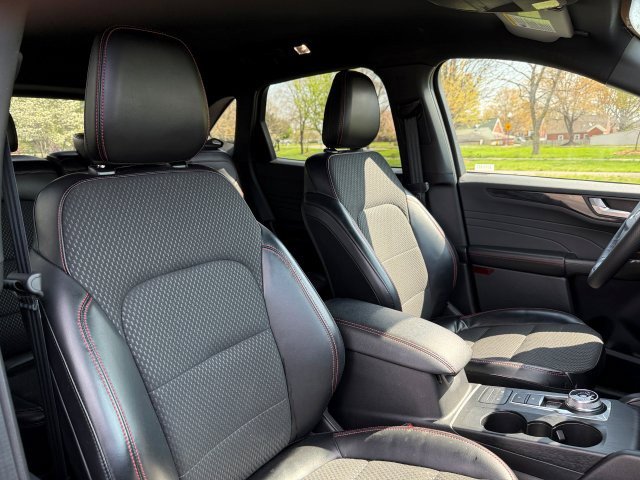 Used 2023 Ford Escape ST-Line image 24