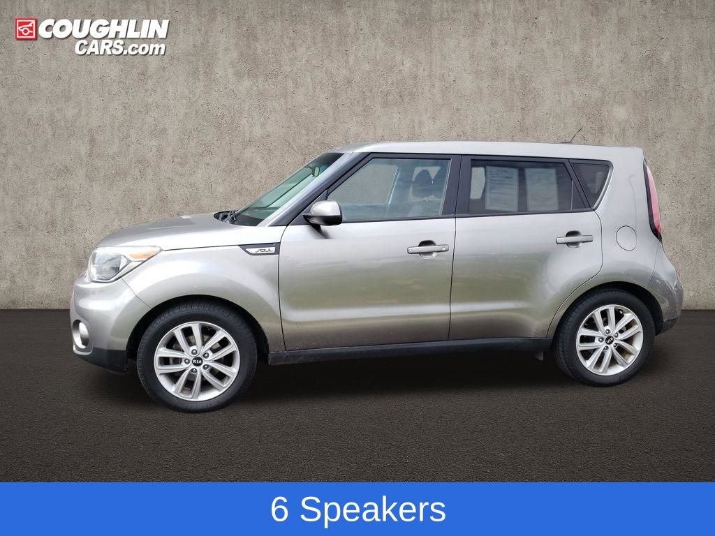 Used 2019 Kia Soul + image 5