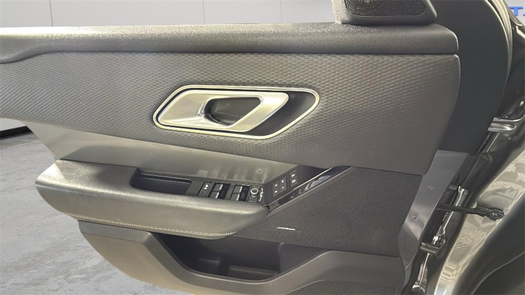 Used 2021 Land Rover Range Rover Velar S image 24