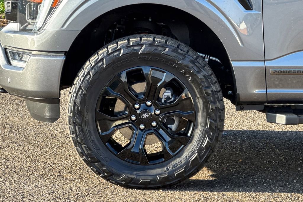 Used 2023 Ford F150 Lariat w/ Equipment Group 502A High image 33