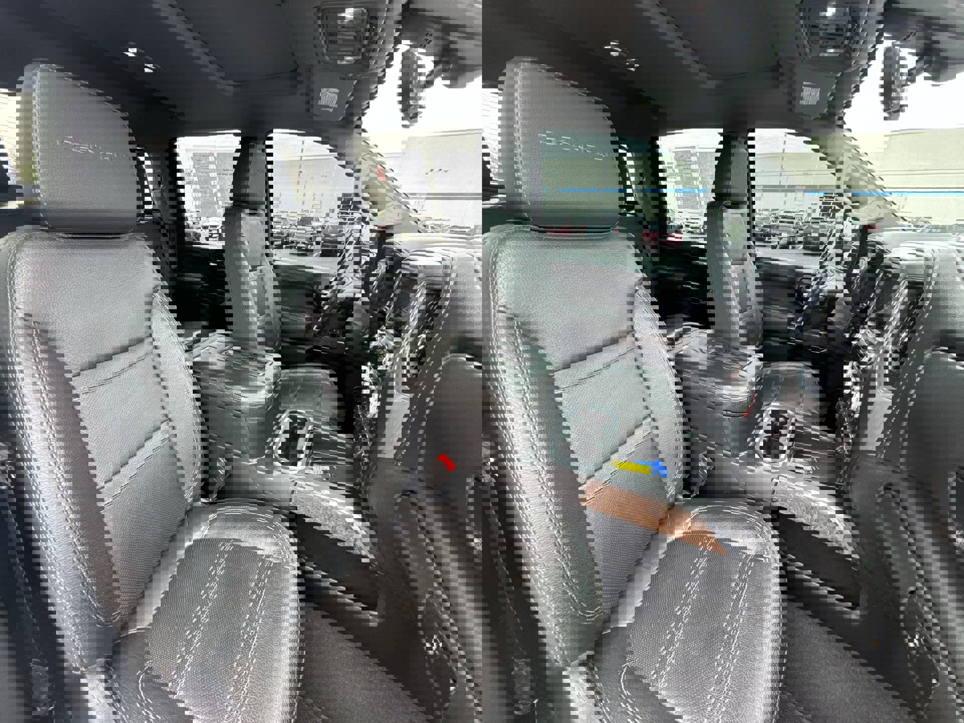 Certified 2020 GMC Sierra 3500 Denali w/ Denali Ultimate Package AWD/4WD image 24