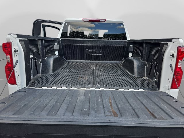 Used 2025 Chevrolet Silverado 1500 LT RWD image 29