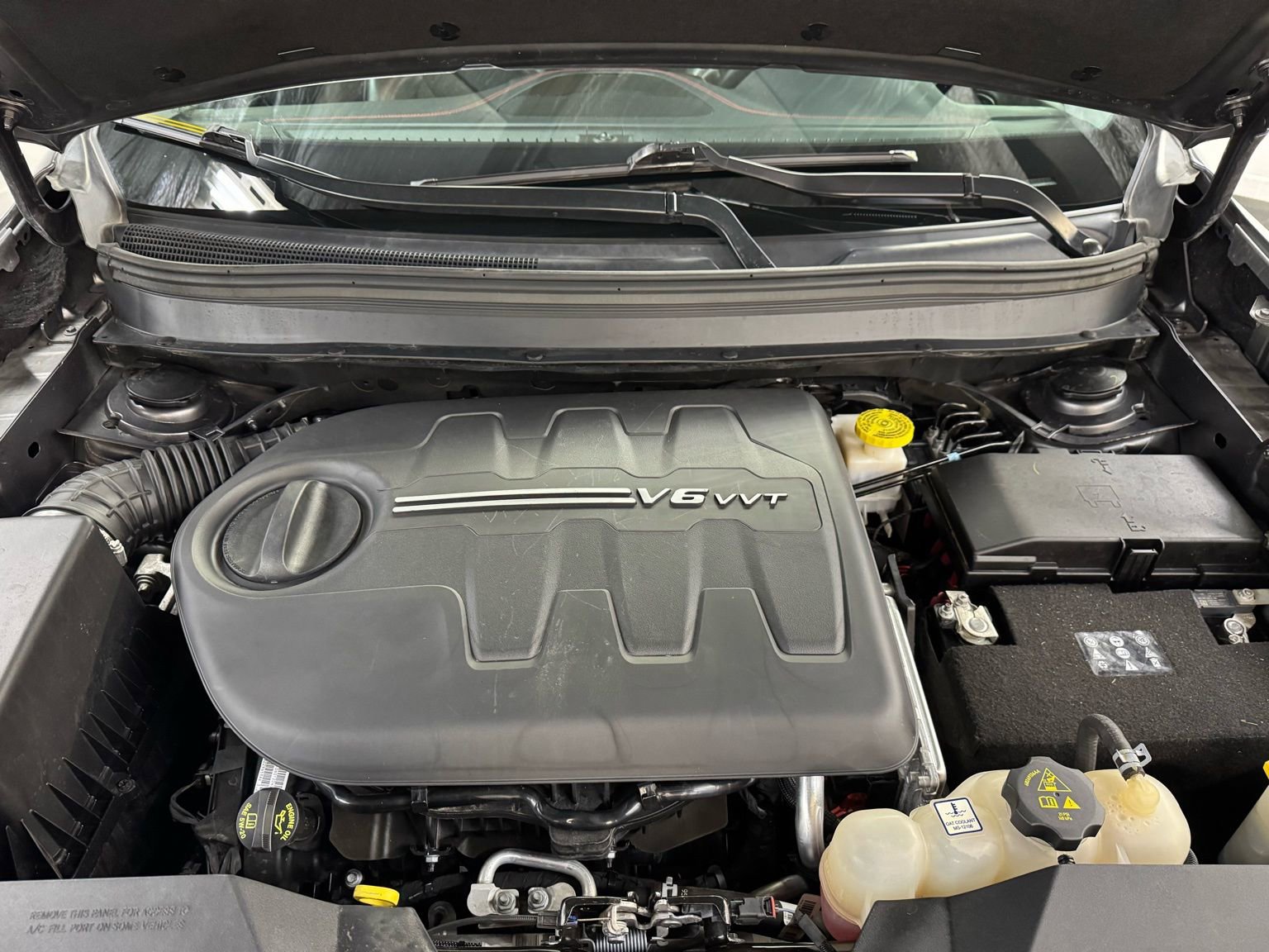 Used 2021 Jeep Cherokee Trailhawk w/ Comfort/Convenience Group image 9