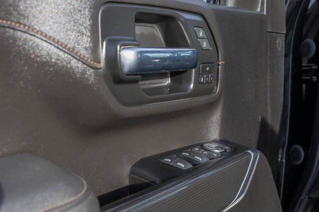 Used 2023 GMC Sierra 2500 AT4 w/ AT4 Premium Plus Package AWD/4WD image 15