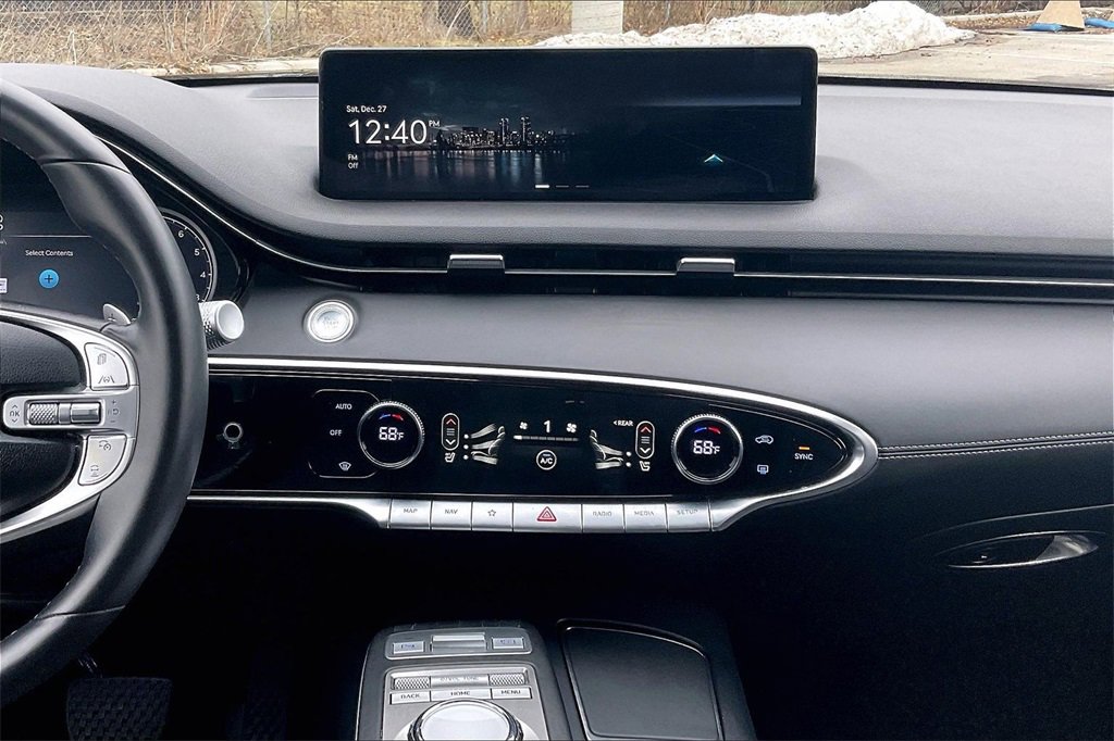 Used 2025 Genesis GV70 2.5T image 6