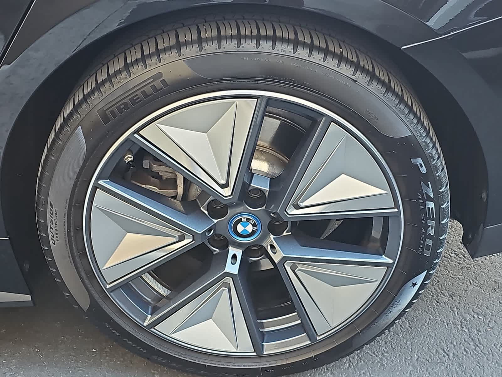 Used 2024 BMW i4 eDrive40 w/ Premium Package RWD image 12