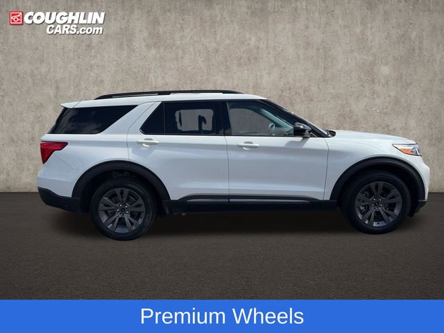Used 2024 Ford Explorer XLT w/ Equipment Group 202A image 11