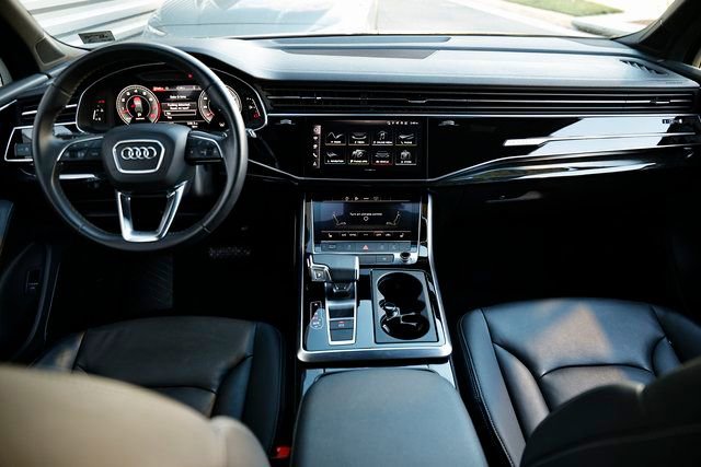 Used 2025 Audi Q7 3.0T Premium Plus image 27