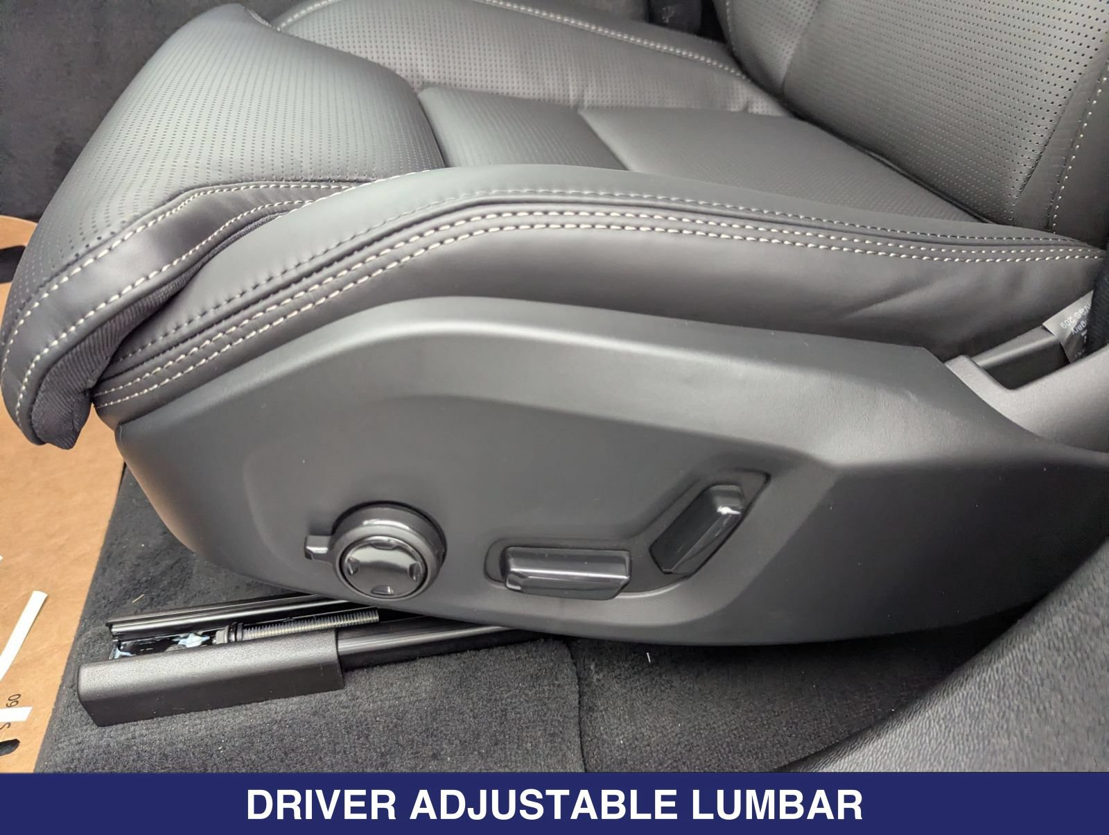 New 2026 Volvo XC60 B5 Ultra w/ Protection Package Premier AWD/4WD image 10