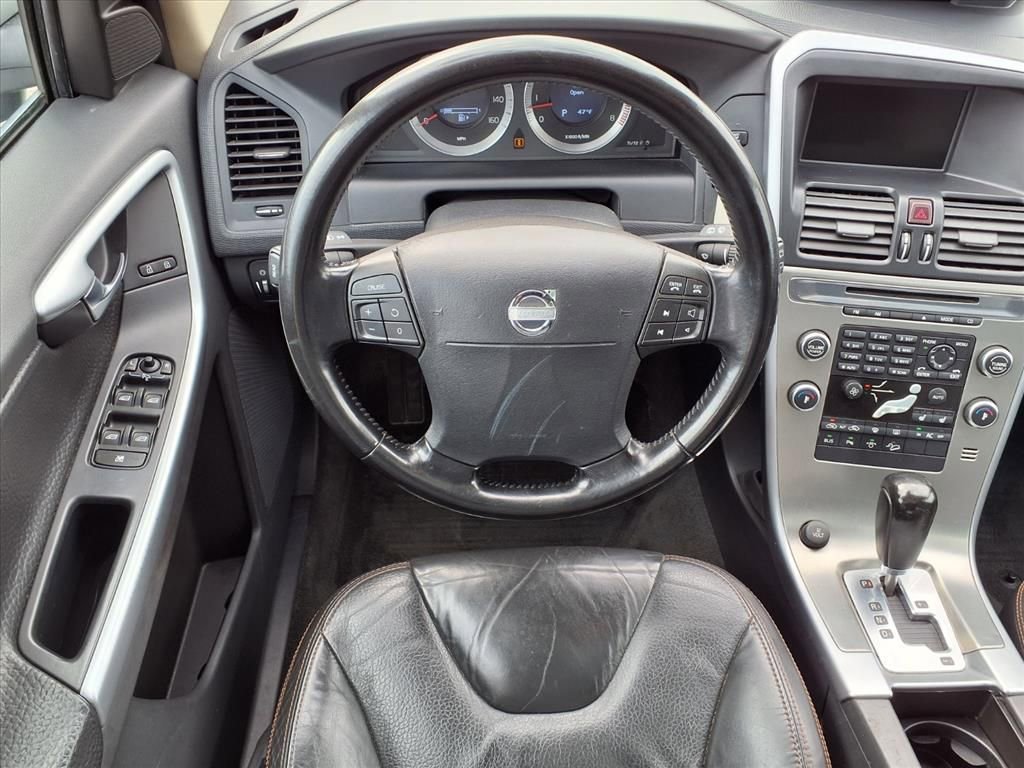 Used 2010 Volvo XC60 T6 image 14