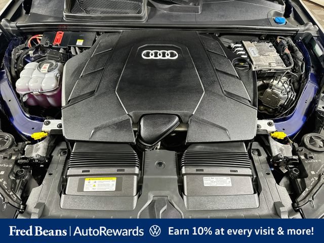 Used 2022 Audi Q7 3.0T Premium AWD/4WD image 36