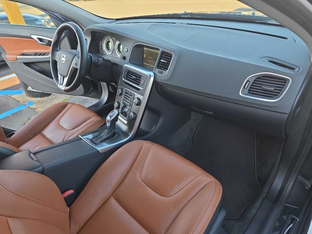 Used 2013 Volvo S60 T5 Premier Plus image 25