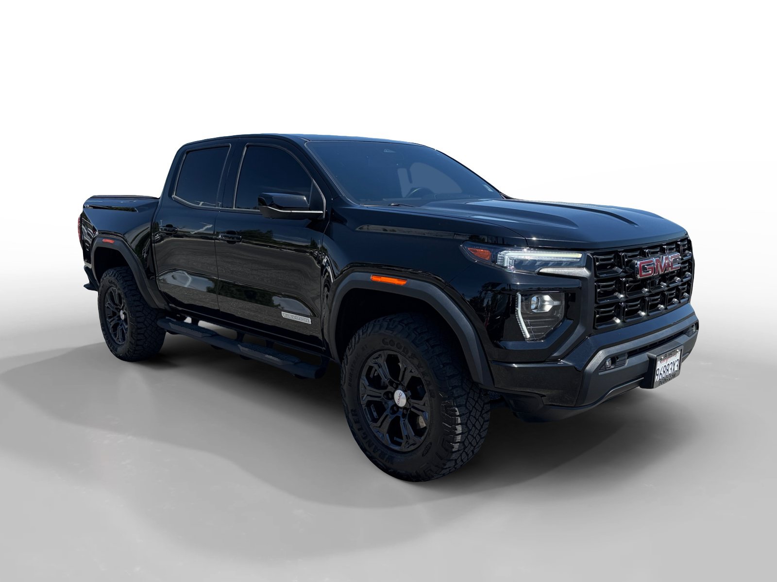 Used 2023 GMC Canyon Elevation w/ Elevation Premium Package AWD/4WD image 7