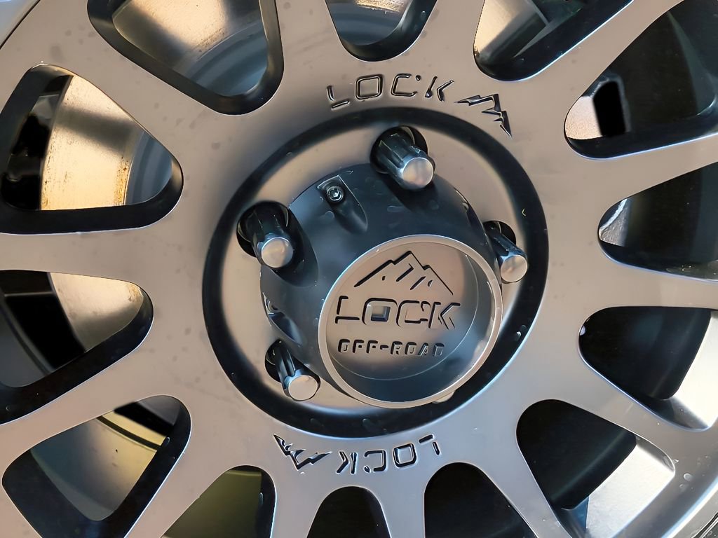 New 2025 Jeep Wrangler Sahara image 33