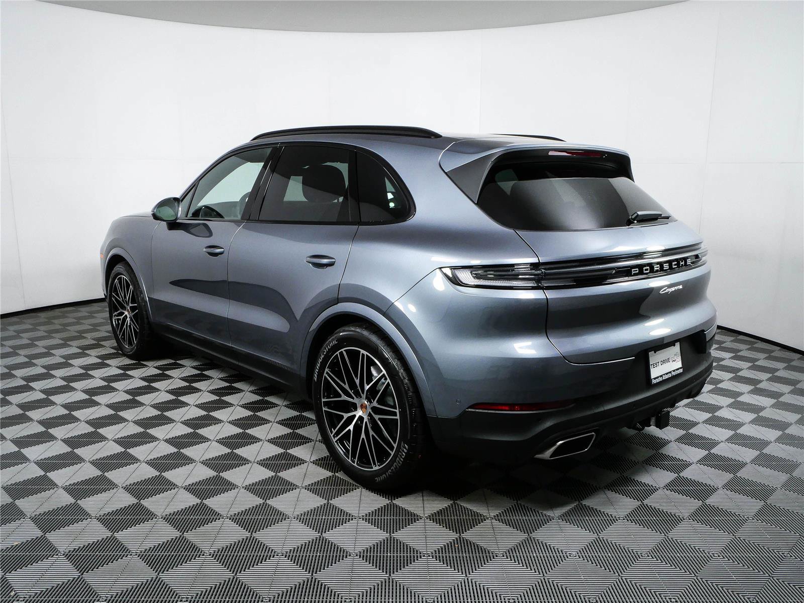 New 2026 Porsche Cayenne AWD/4WD image 3