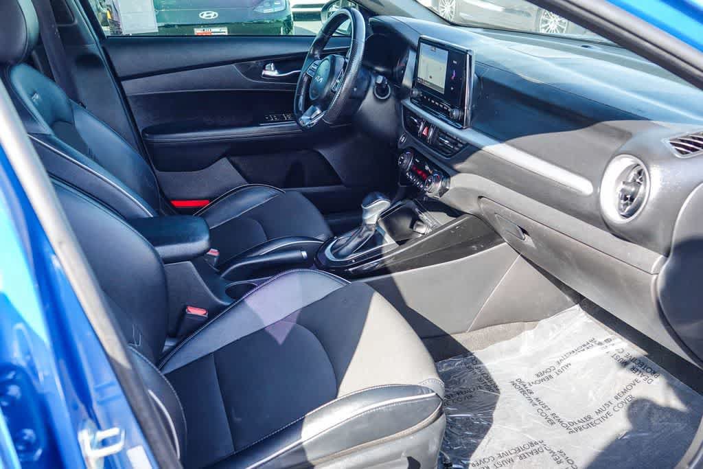 Used 2023 Kia Forte GT-Line FWD image 15