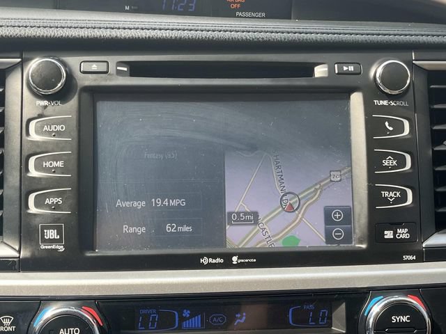 Used 2015 Toyota Highlander Limited Platinum AWD/4WD image 34