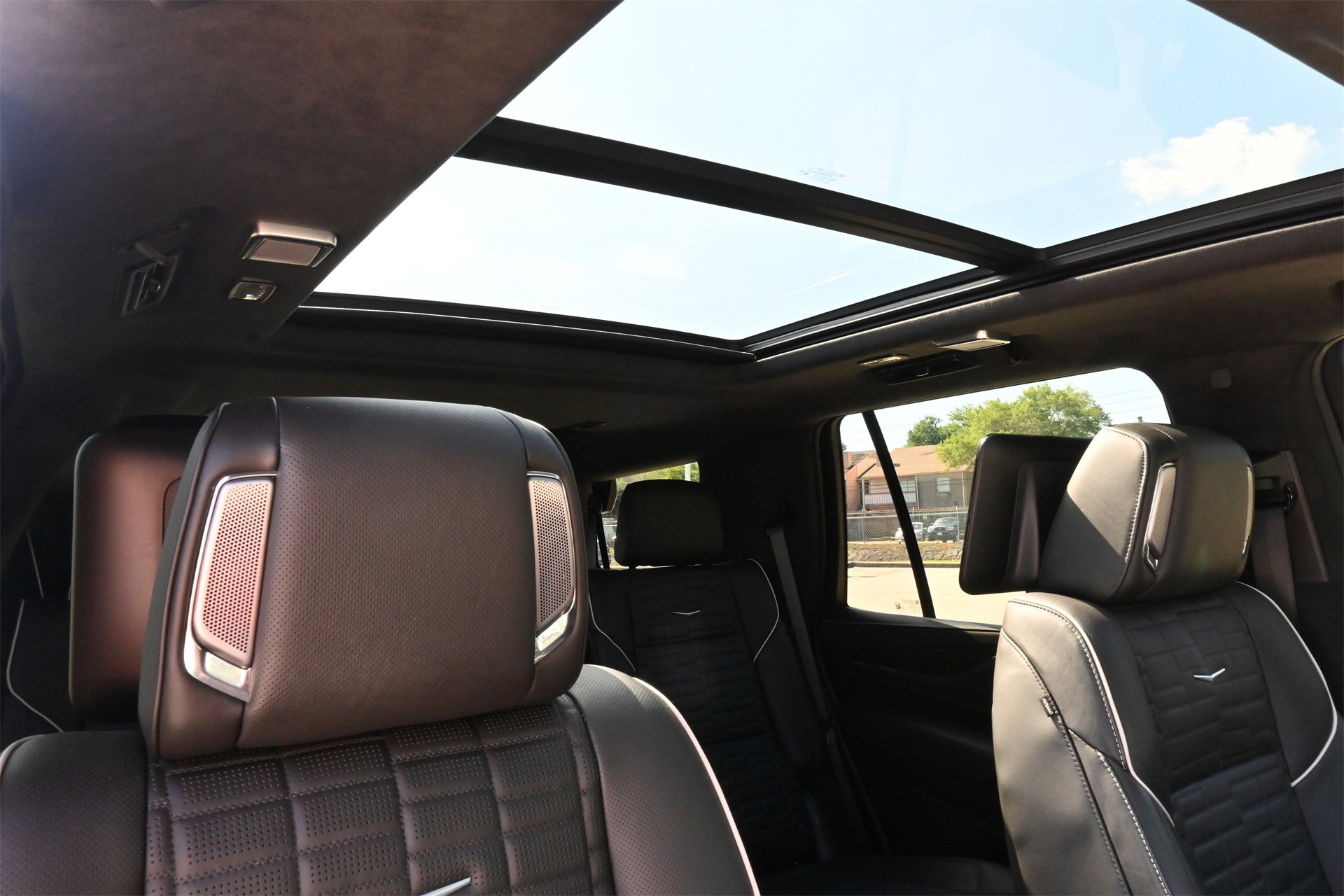 Certified 2023 Cadillac Escalade Sport Platinum w/ LPO, Floor Liner Package image 27