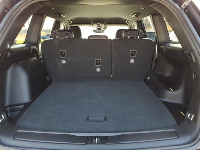 Used 2024 Jeep Grand Cherokee Limited image 6