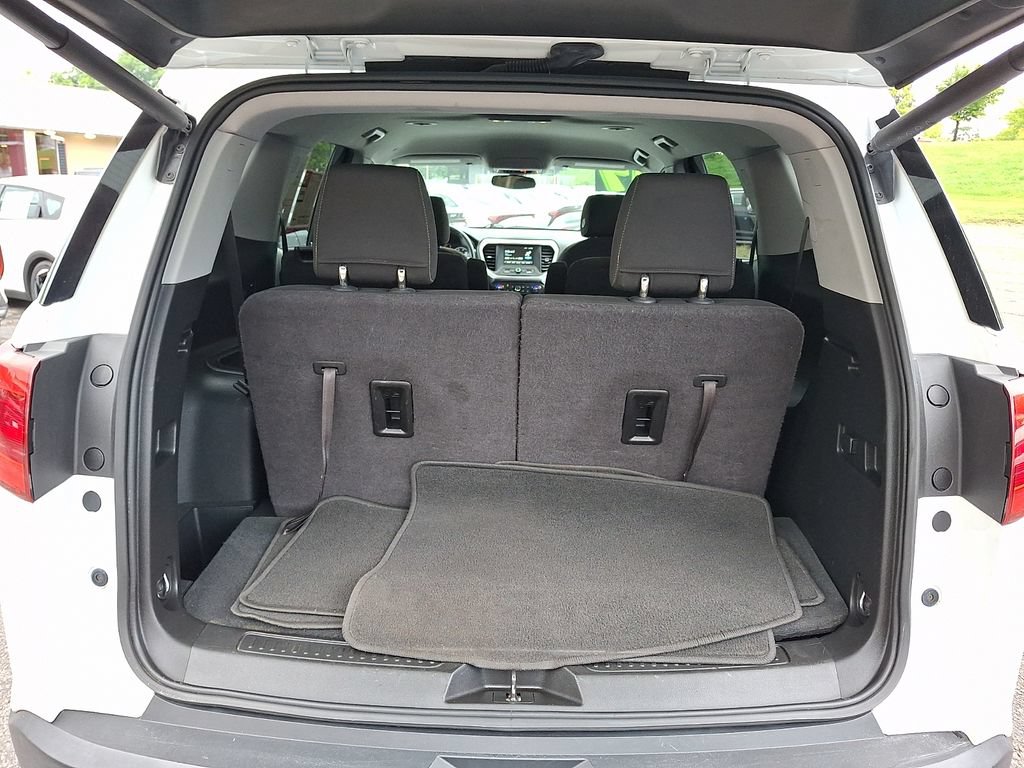 Used 2017 GMC Acadia SLE FWD image 31