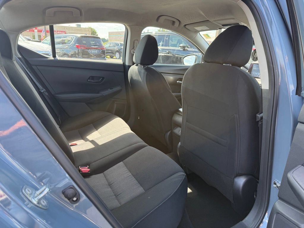 Used 2025 Nissan Sentra SV FWD image 26