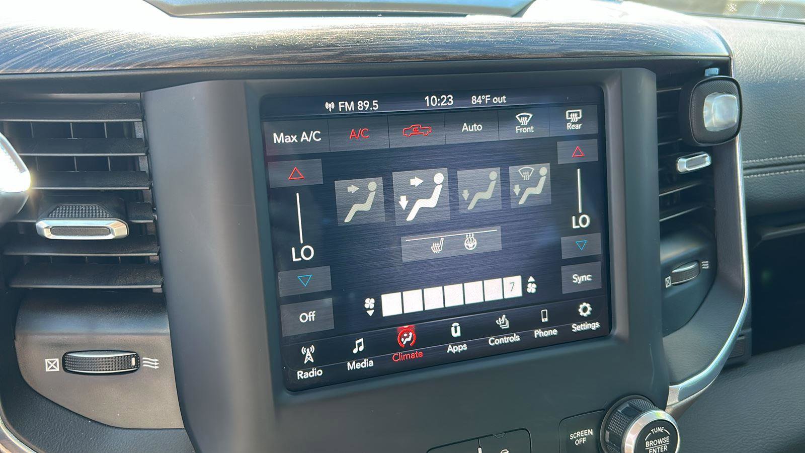 Used 2021 RAM 2500 Laramie image 13