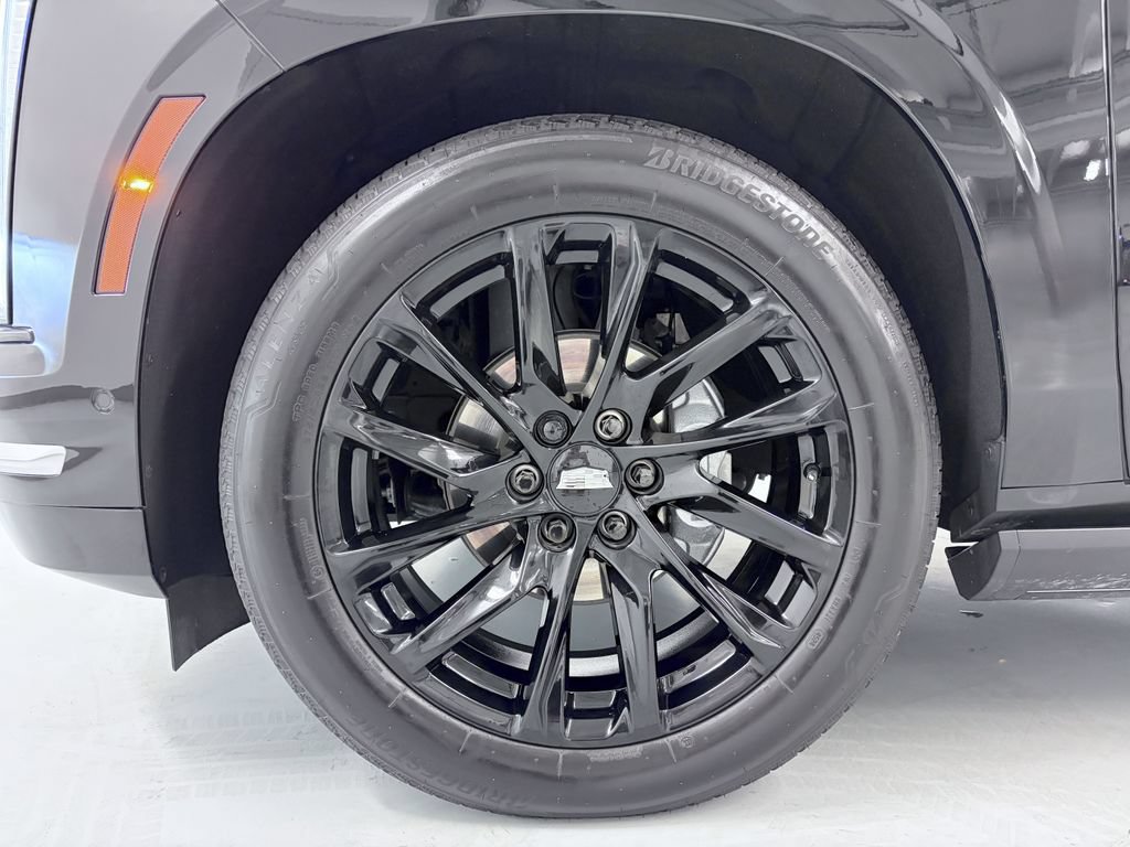 Used 2025 Cadillac Escalade Premium Luxury w/ Touring Package AWD/4WD image 10