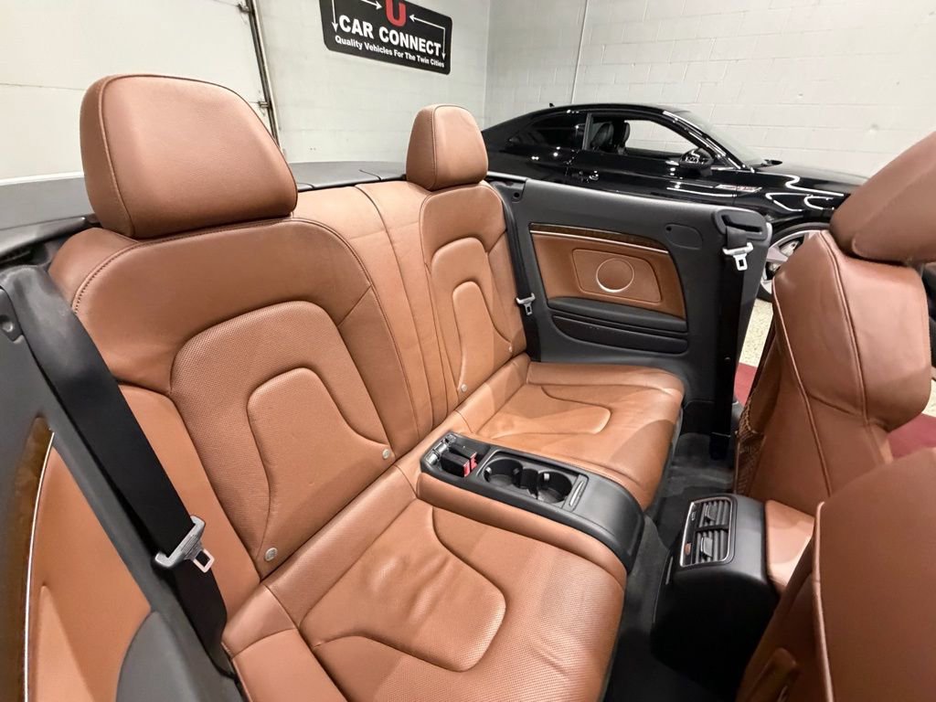 Used 2010 Audi A5 2.0T Premium image 33