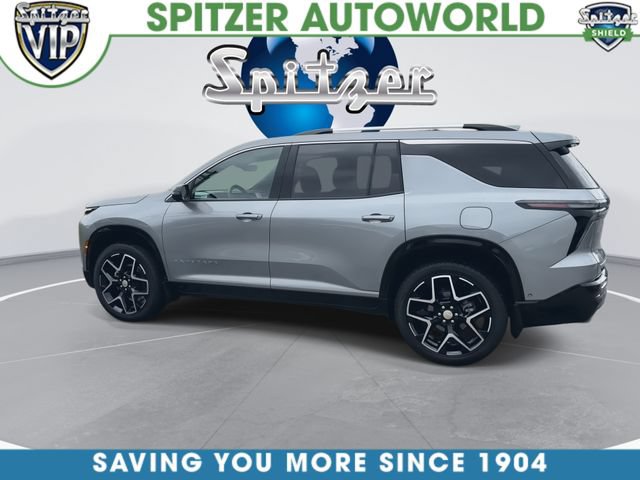 Used 2025 Chevrolet Traverse High Country w/ LPO, Floor Liner Package AWD/4WD image 7