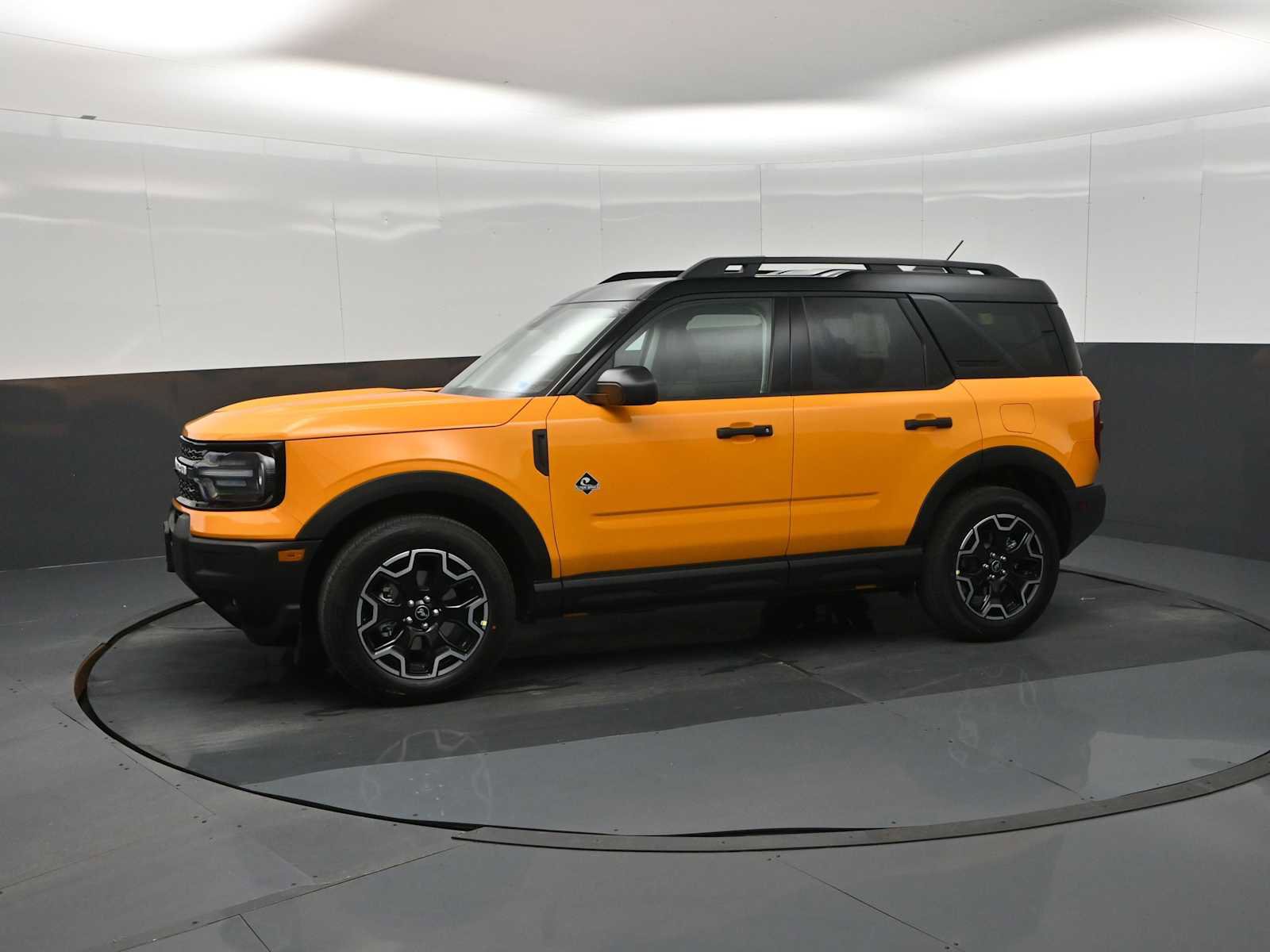 New 2026 Ford Bronco Sport Outer Banks image 4