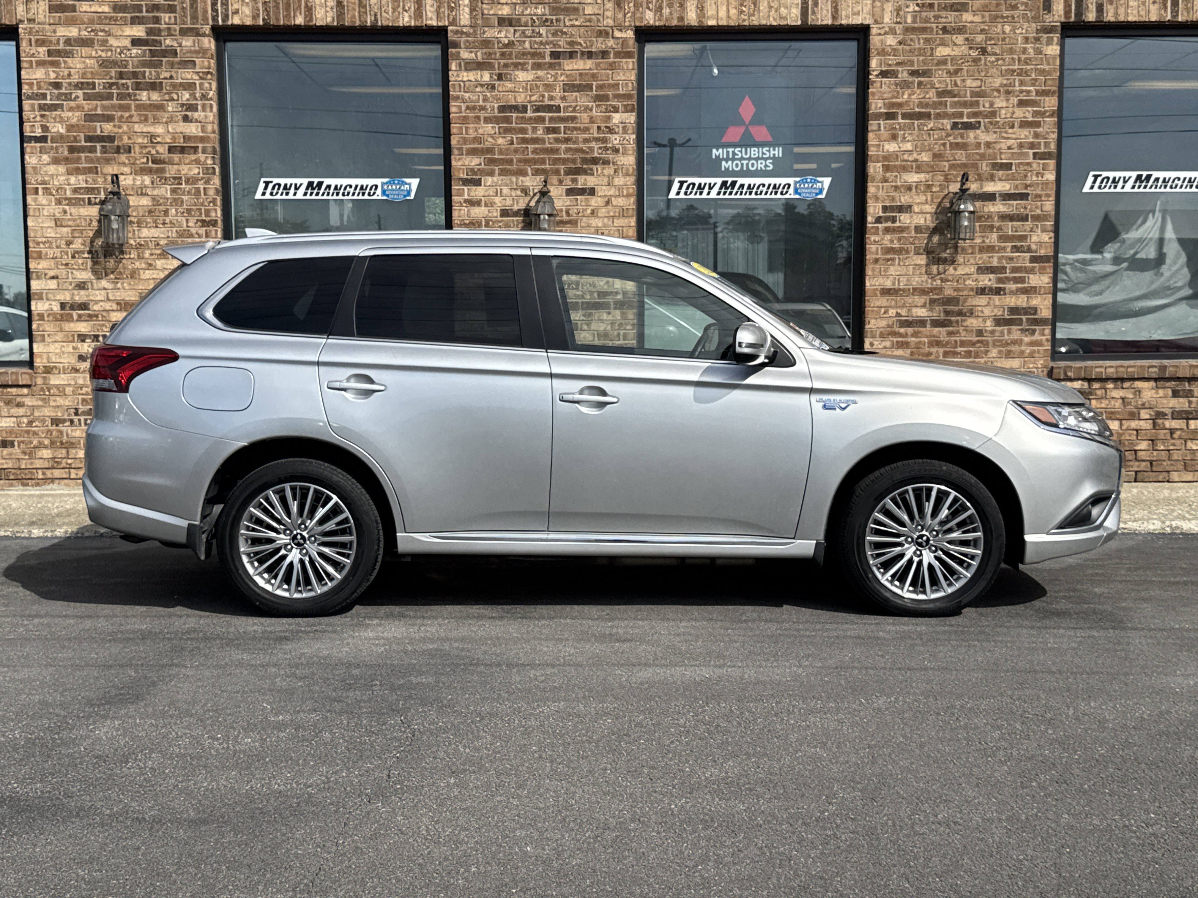Used 2022 Mitsubishi Outlander SEL AWD/4WD image 6