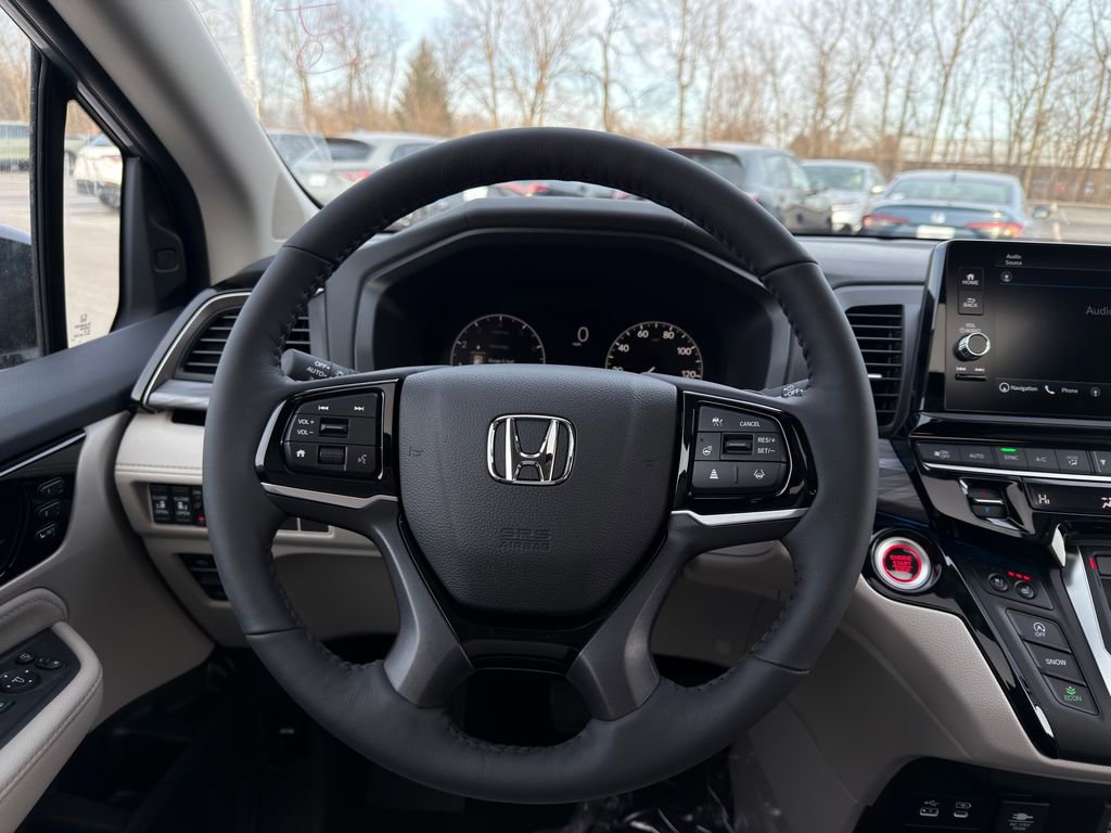 Used 2026 Honda Odyssey Elite image 13