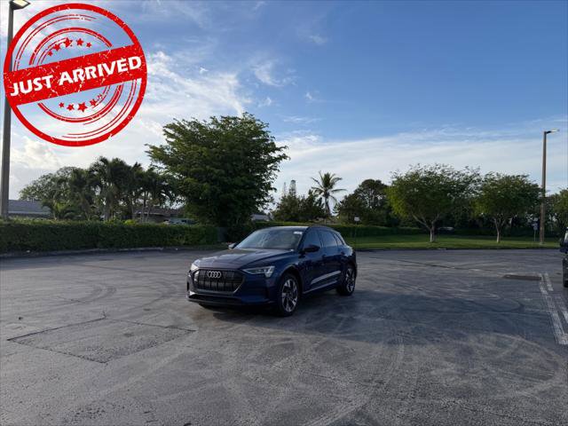 Used 2021 Audi e-tron Premium w/ Convenience Plus Package