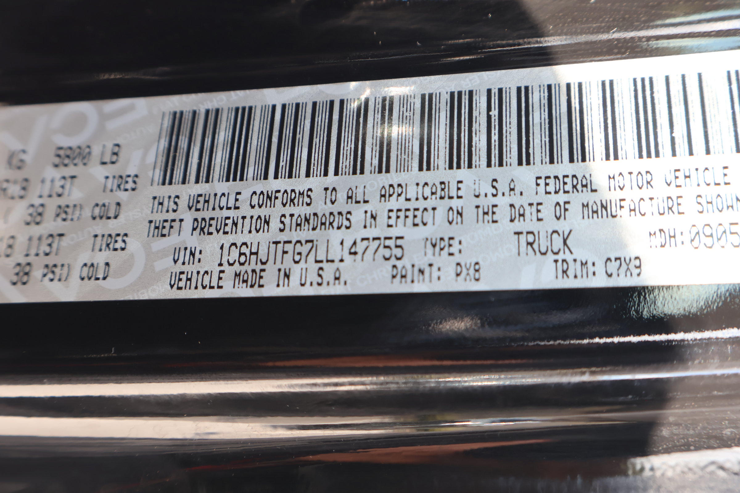 Used 2020 Jeep Gladiator Overland AWD/4WD image 28