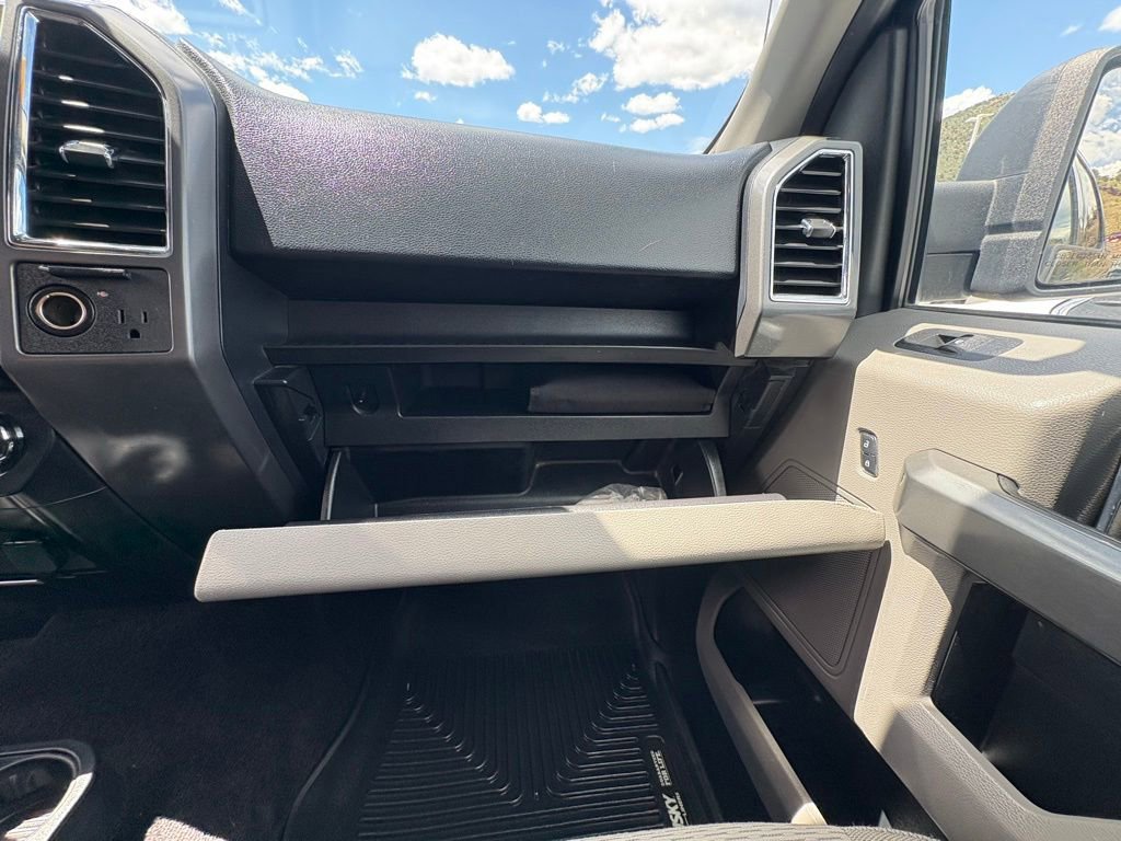 Used 2016 Ford F150 XLT w/ Equipment Group 302A Luxury AWD/4WD image 22
