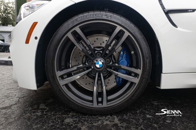Used 2017 BMW M4 Convertible image 48