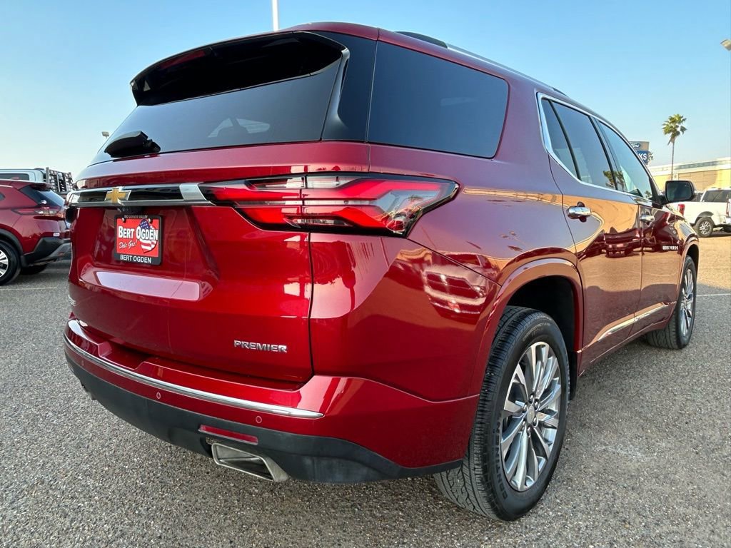 Used 2023 Chevrolet Traverse Premier image 8