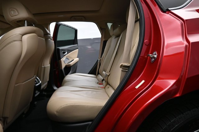 Used 2020 Acura RDX w/ Technology Package FWD image 16