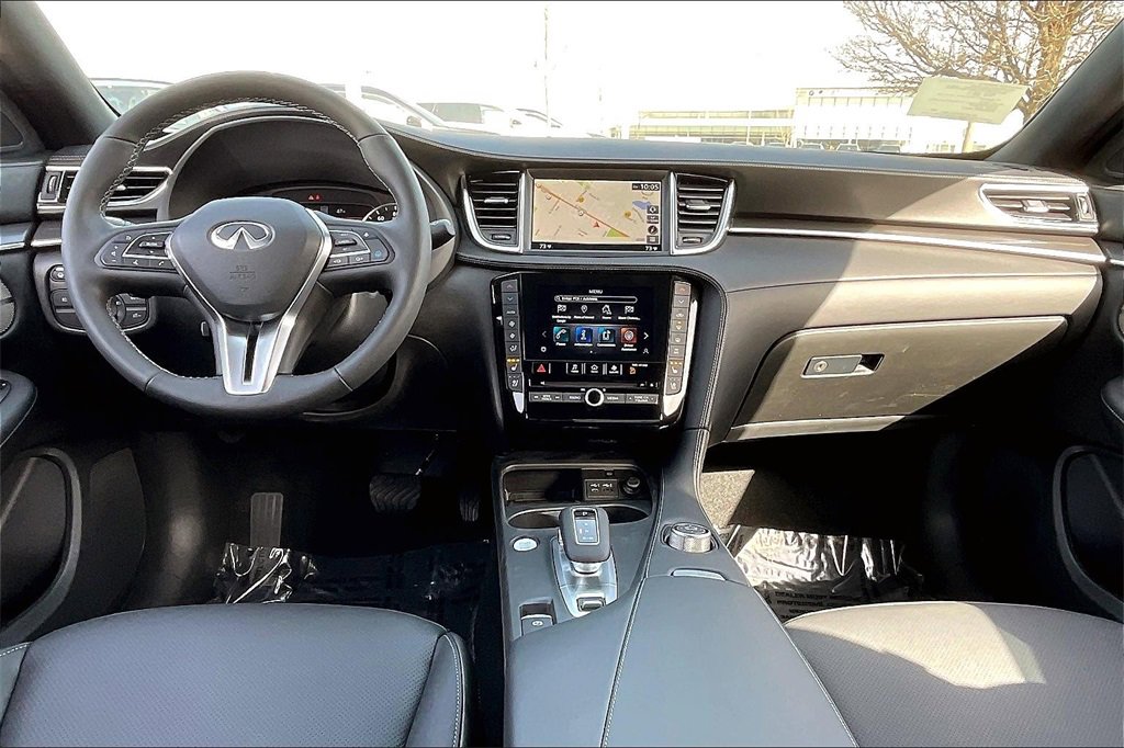 New 2025 INFINITI QX55 Essential image 5