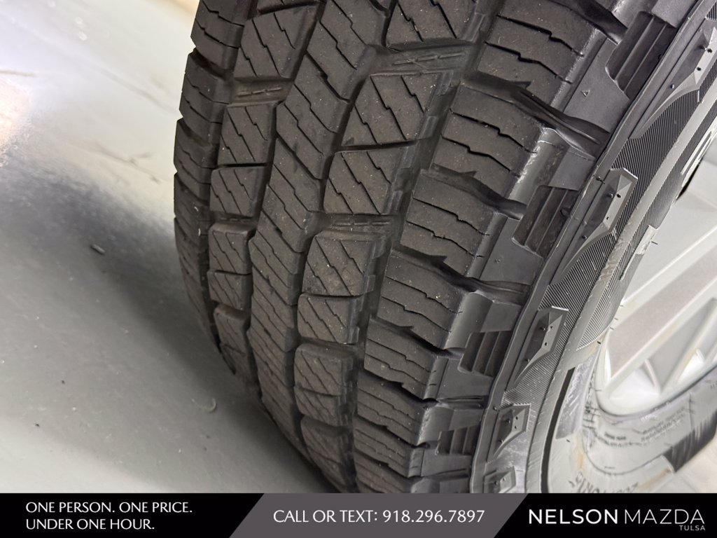 Used 2019 Nissan Frontier SV RWD image 14