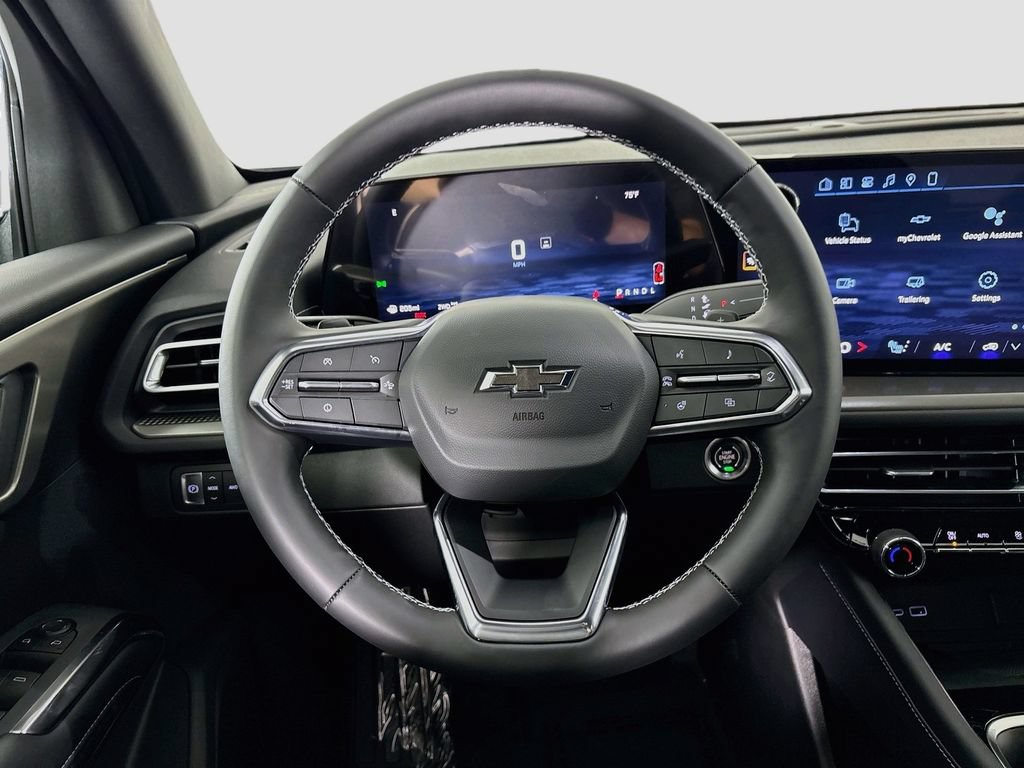 New 2026 Chevrolet Traverse LT w/ Midnight/Sport Edition AWD/4WD image 11
