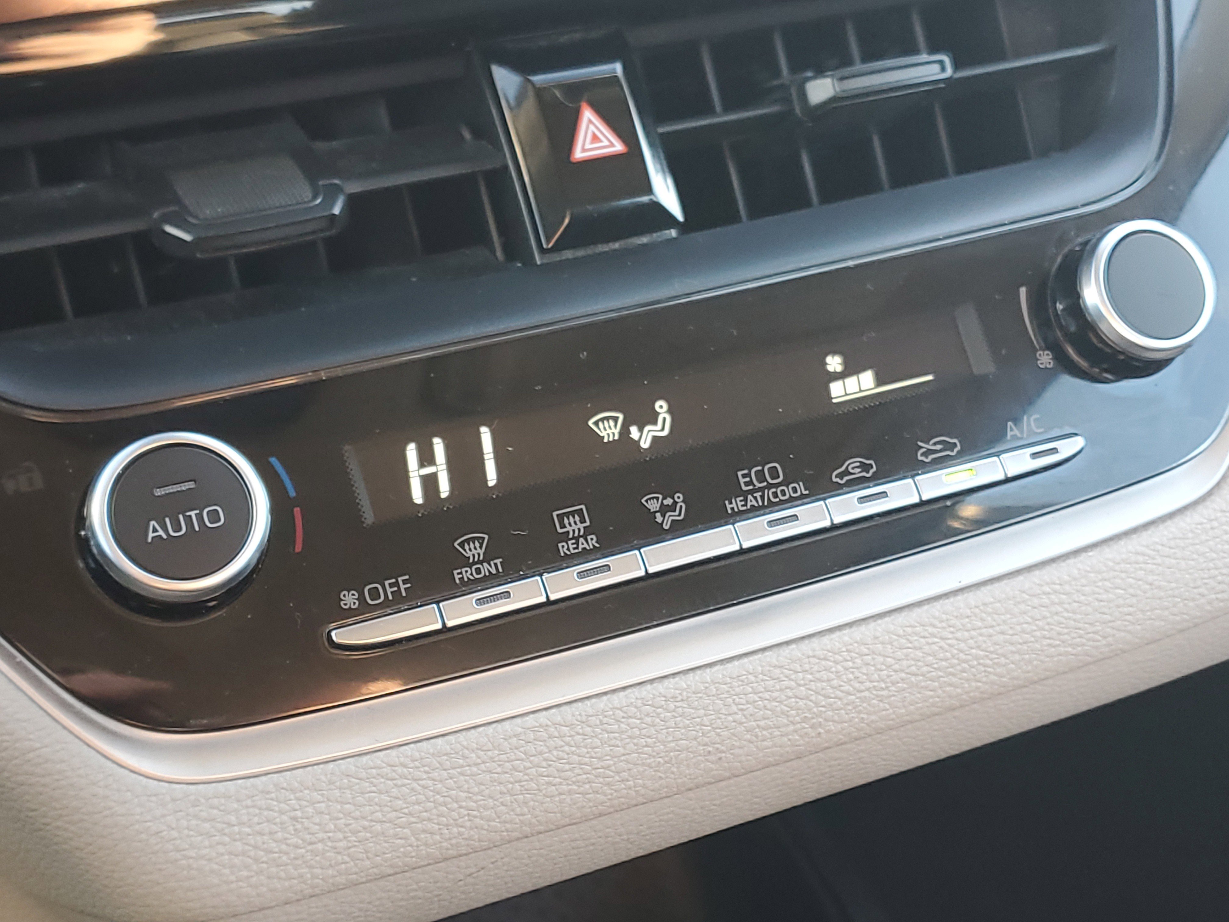 Certified 2024 Toyota Corolla LE image 26