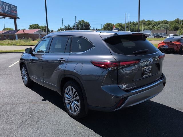 Used 2022 Toyota Highlander Platinum AWD/4WD image 5
