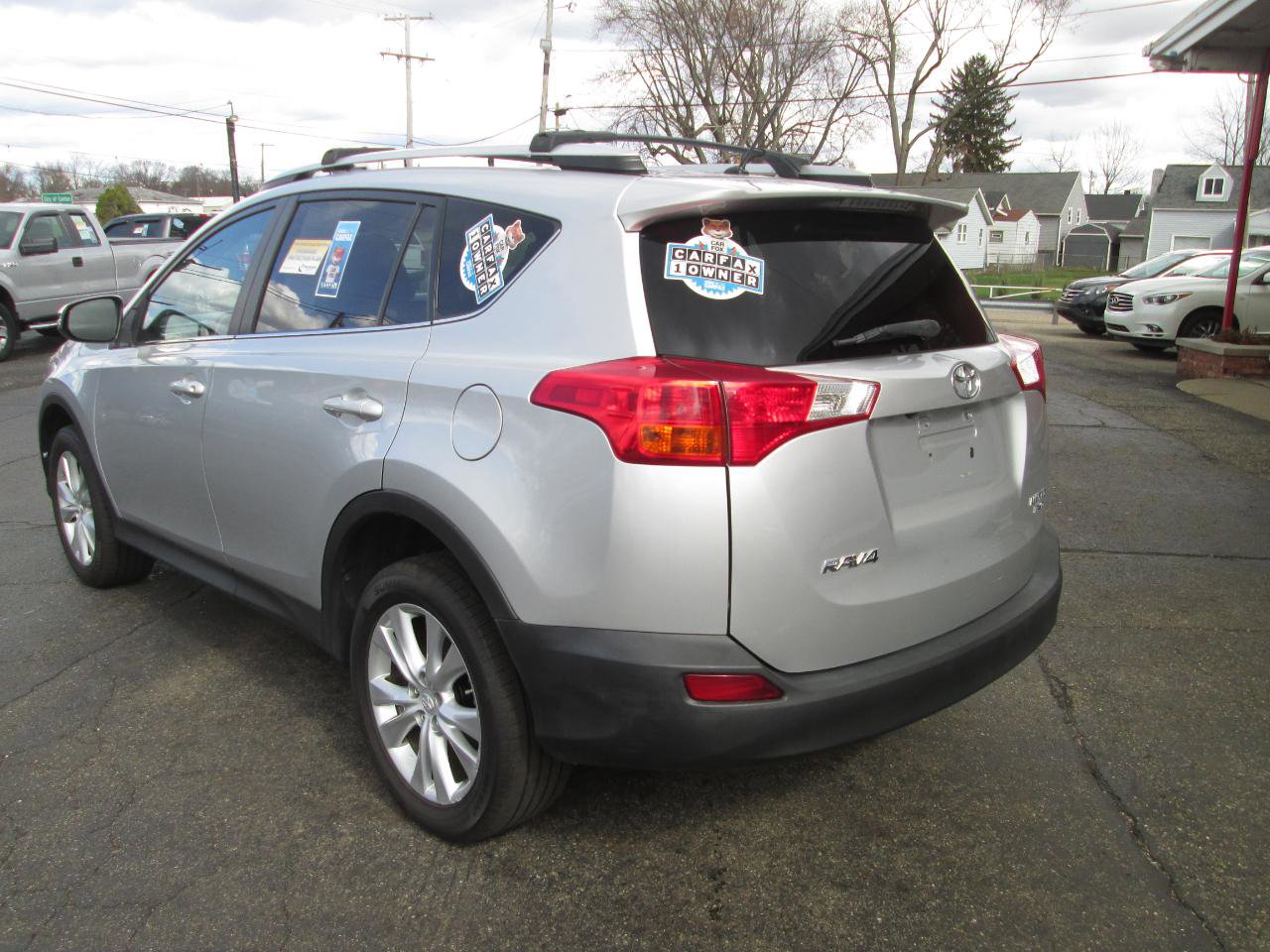 Used 2013 Toyota RAV4 Limited image 11
