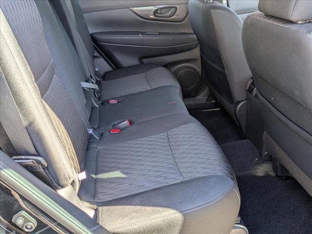 Used 2020 Nissan Rogue S image 19